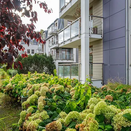 Lägenhet Bursztynowa Sopocka Przystan Z Wanna By - 300 M Do Plazy Parking Ergo Arena